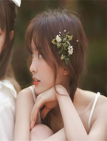 客观的《女人四十一枝花》电影与电视剧比较扣人心弦的：媒介差异与叙事特点，必看